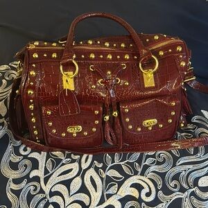 Crossbody satchel bag wine red and gold